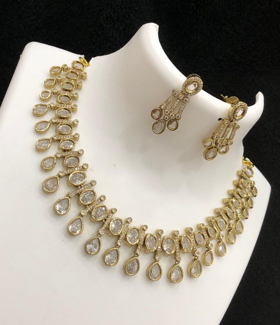 Victorian AD Stone Emerald-Ruby Teardrop Necklace set